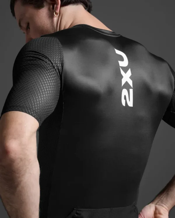 Fashion 2XU Aero Hex Tri Sleeved Top