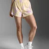 Outlet 2XU Aero Hi-Rise 4 Inch Shorts Pixel Lemon/White Reflective