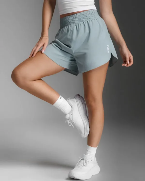 Hot 2XU Aero Hi-Rise 4 Inch Shorts Smoke Blue/White Reflective
