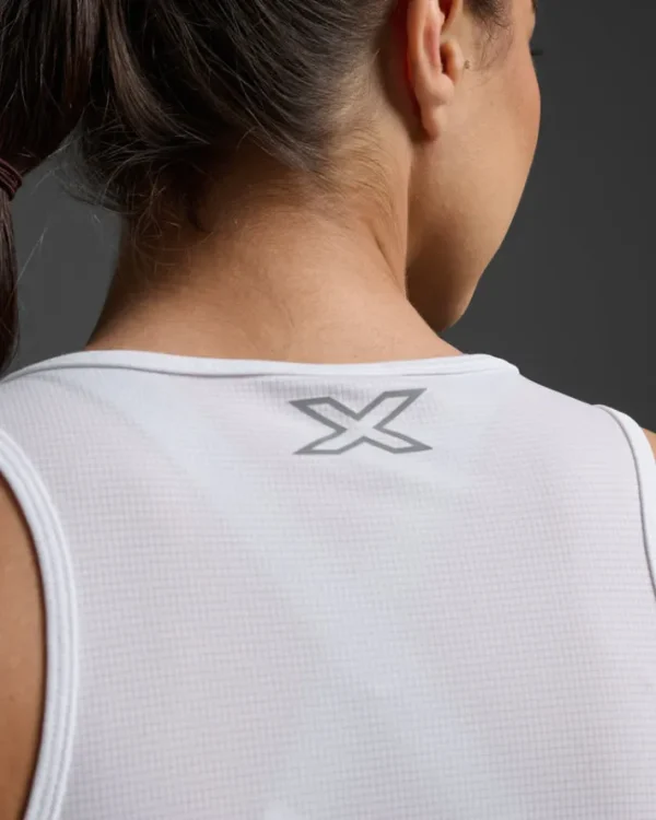 New 2XU Aero Singlet White/Silver Reflective