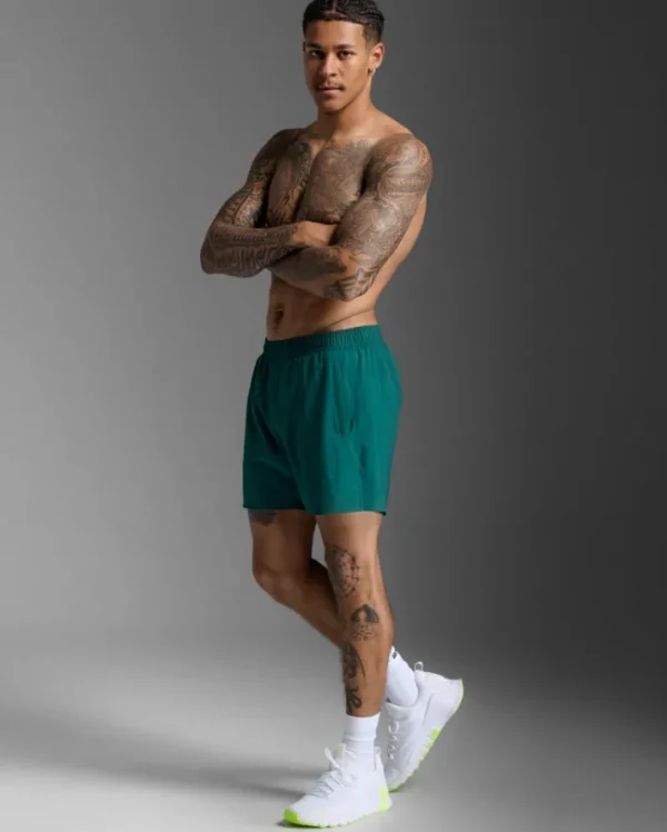 Fashion 2XU Motion 5.5 Inch Shorts