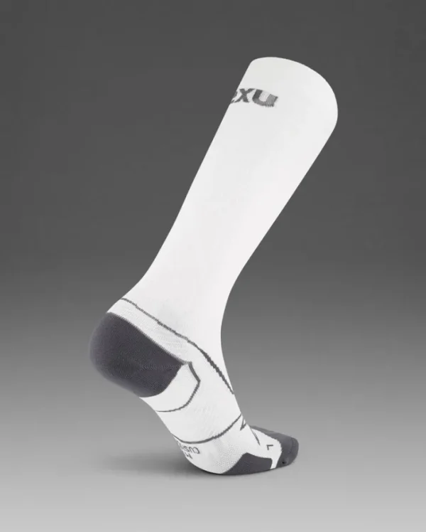 Online 2XU Vectr Cushion Full Length Compression Socks White/Grey