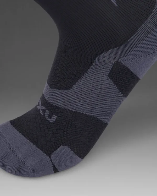 Clearance 2XU Vectr Light Cushion Crew Socks Black/Titanium
